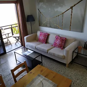 https://nuevo-apartamento-con-balcon-y-bellas-vistas.tenerifehoteles.net